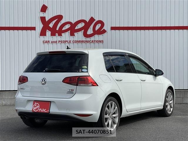 VolksWagen GOLF 2016-02 6307266-2