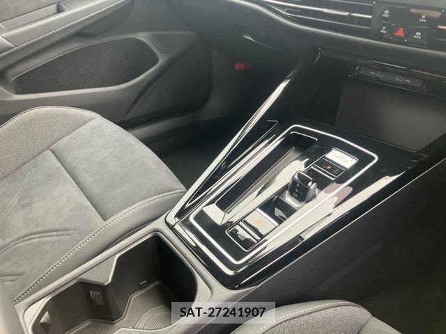VolksWagen GOLF 2025-02 6504806-10