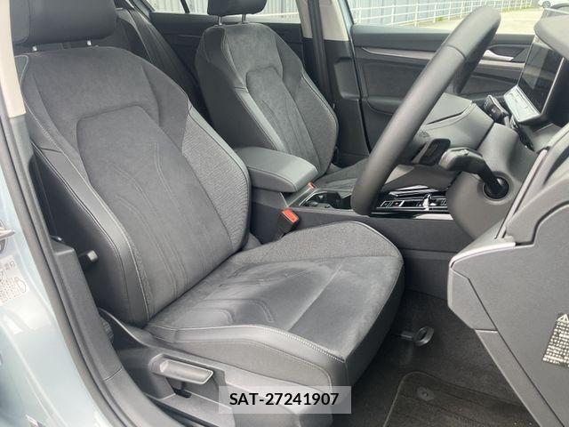 VolksWagen GOLF 2025-02 6504806-11