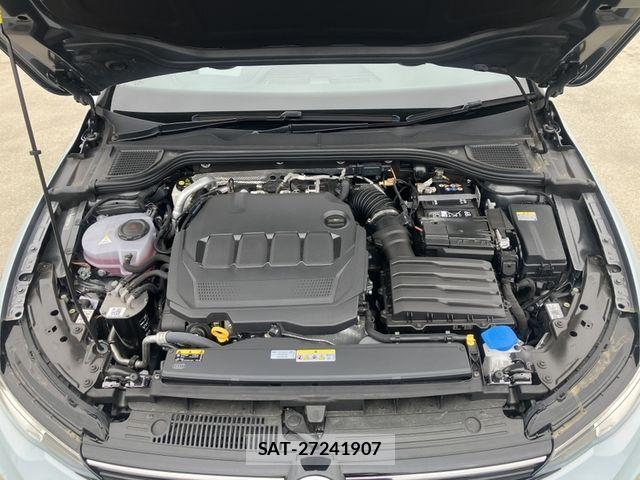 VolksWagen GOLF 2025-02 6504806-13