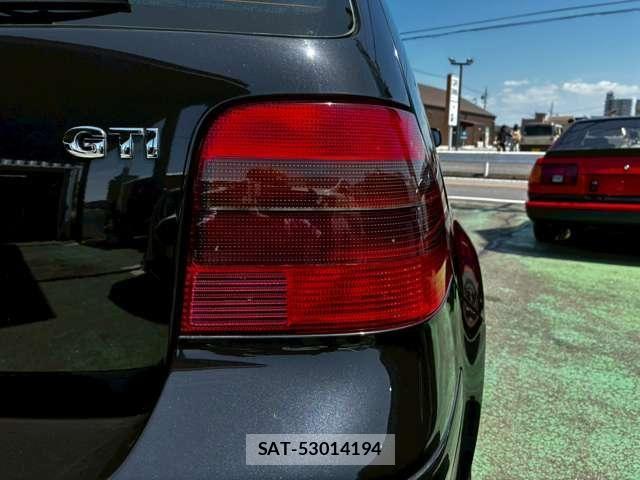 VolksWagen GOLF 2003-09 6528040-14
