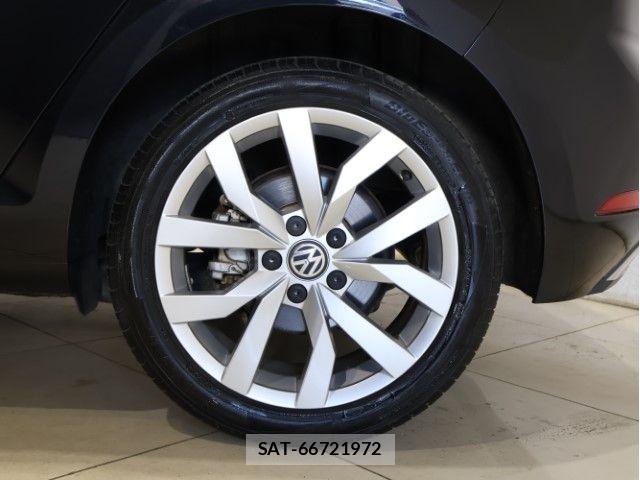 VolksWagen GOLF 2018-02 6678770-12