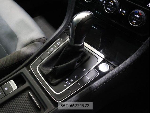 VolksWagen GOLF 2018-02 6678770-22