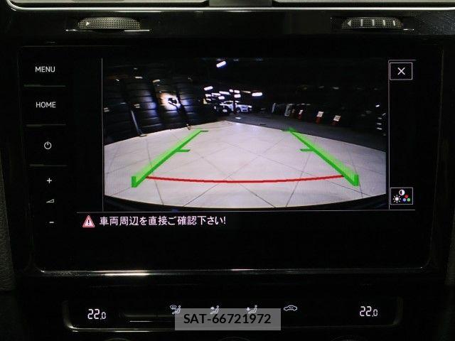 VolksWagen GOLF 2018-02 6678770-24
