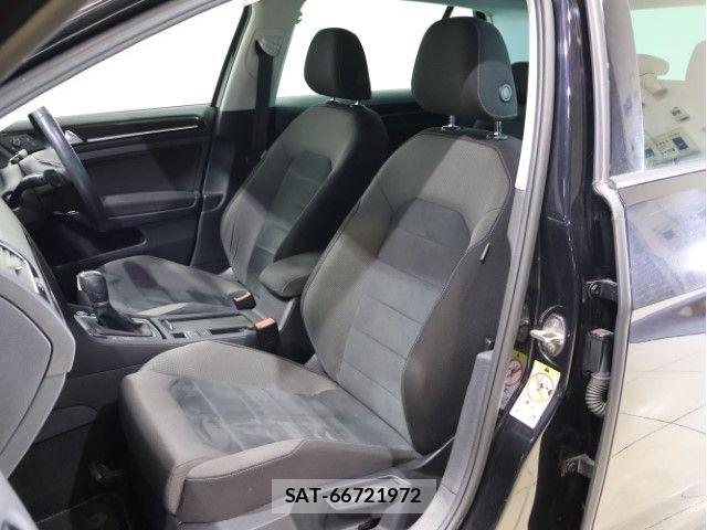 VolksWagen GOLF 2018-02 6678770-3