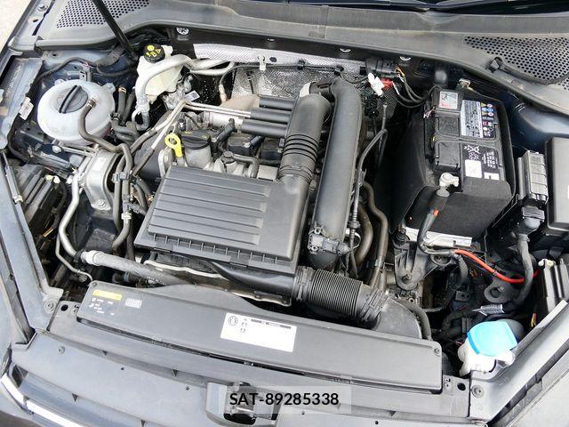 VolksWagen GOLF 2017-07 6678772-10