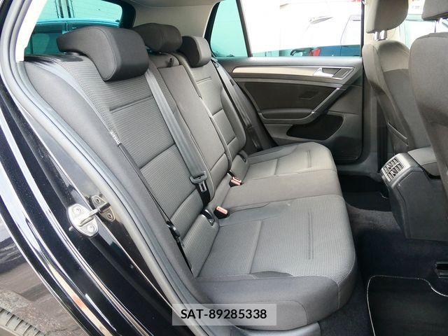 VolksWagen GOLF 2017-07 6678772-22