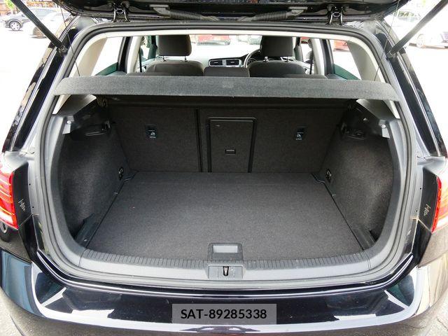 VolksWagen GOLF 2017-07 6678772-24