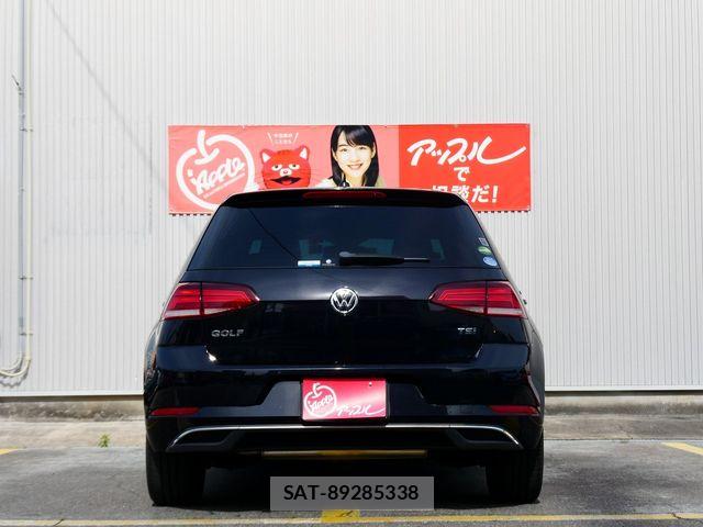 VolksWagen GOLF 2017-07 6678772-3