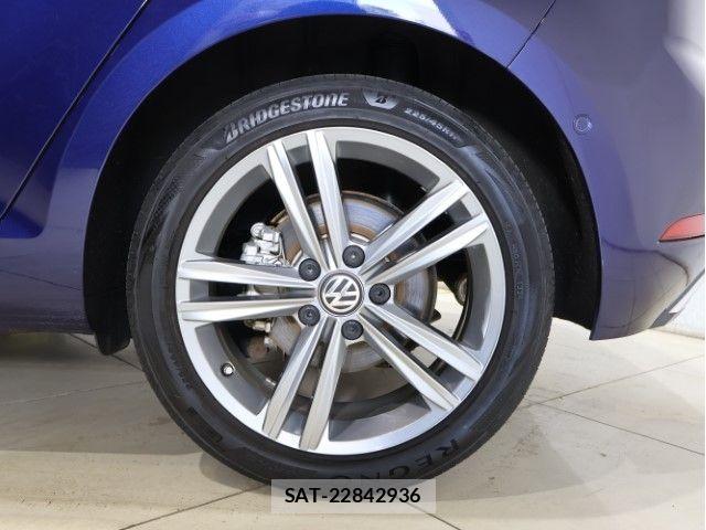 VolksWagen GOLF 2019-12 6717758-14