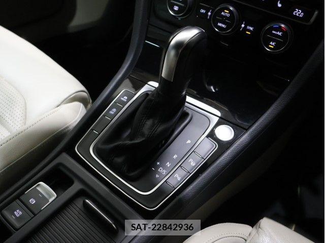 VolksWagen GOLF 2019-12 6717758-24