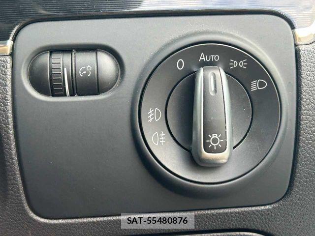 VolksWagen GOLF 2012-12 6753905-16