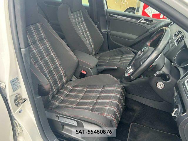 VolksWagen GOLF 2012-12 6753905-19