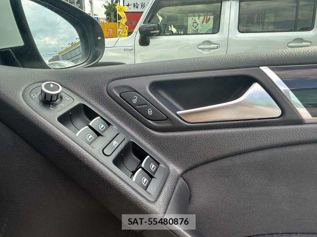 VolksWagen GOLF 2012-12 6753905-21