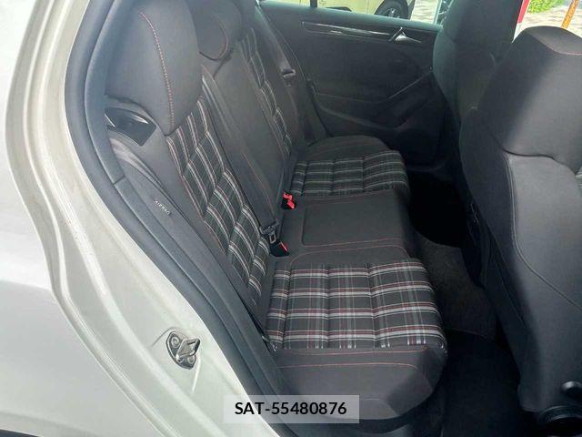 VolksWagen GOLF 2012-12 6753905-24