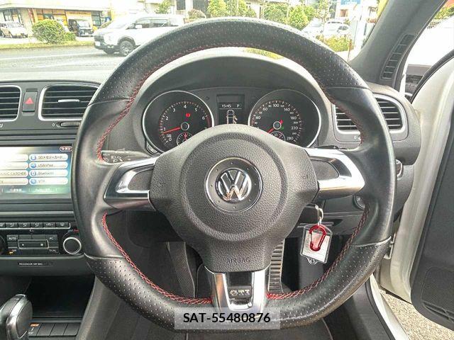 VolksWagen GOLF 2012-12 6753905-3