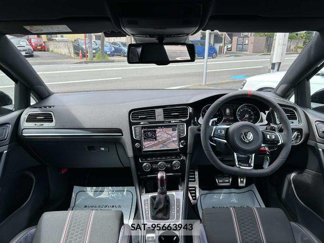VolksWagen GOLF 2016-06 6753898-2
