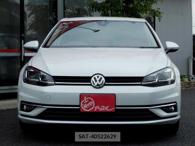 VolksWagen GOLF 2018-08 6818011-13