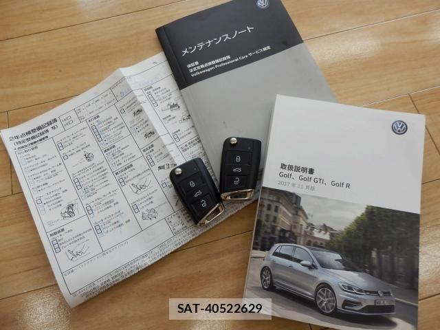 VolksWagen GOLF 2018-08 6818011-6