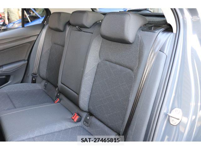 VolksWagen GOLF 2023-12 6915331-12
