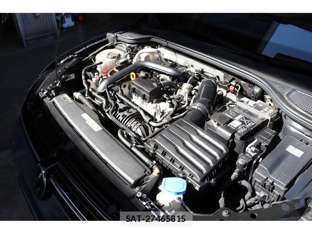 VolksWagen GOLF 2023-12 6915331-19