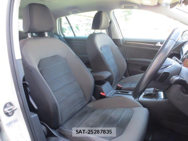 VolksWagen GOLF 2019-09 6915327-4
