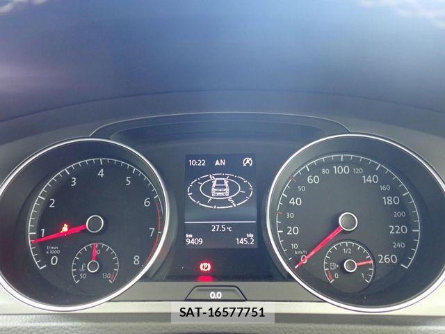 VolksWagen GOLF 2015-05 6915330-11
