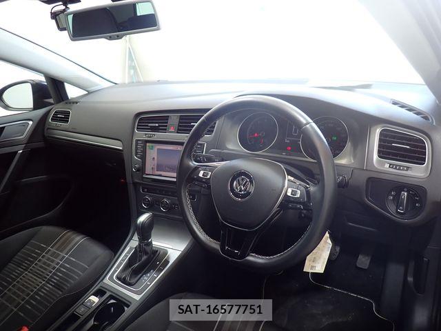 VolksWagen GOLF 2015-05 6915330-1