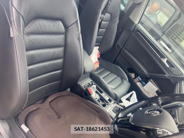 VolksWagen GOLF 2017-02 7227080-5