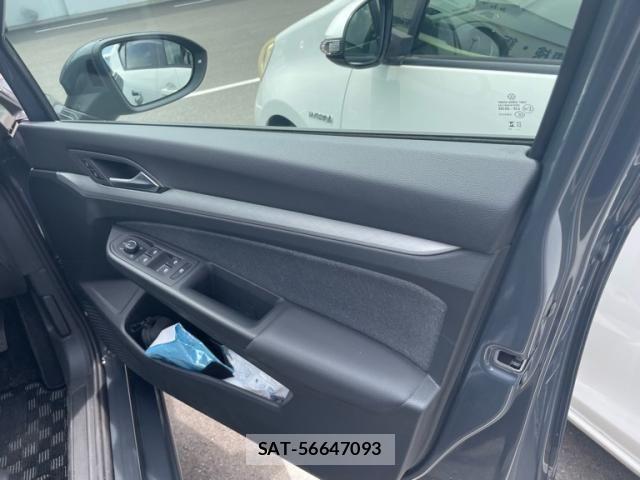 VolksWagen GOLF 2023-07 7227086-13