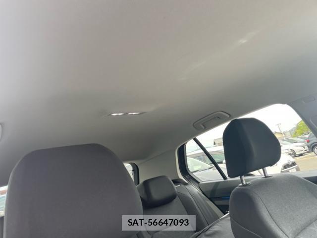 VolksWagen GOLF 2023-07 7227086-15