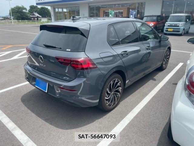 VolksWagen GOLF 2023-07 7227086-2