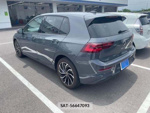 VolksWagen GOLF 2023-07 7227086-3