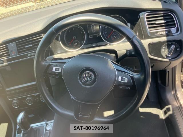 VolksWagen GOLF 2015-08 7227079-11