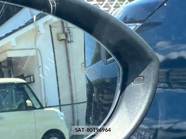 VolksWagen GOLF 2015-08 7227079-17