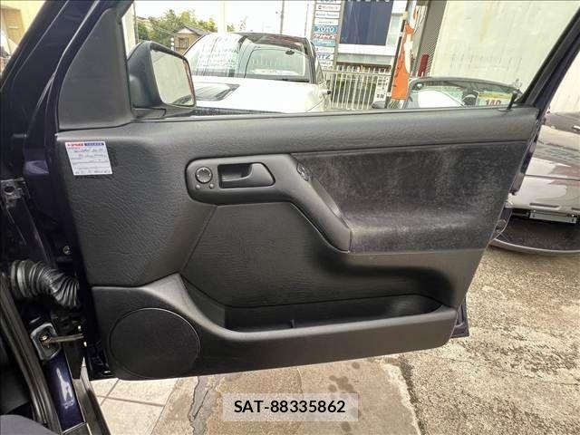 VolksWagen GOLF 1998-04 7227076-12
