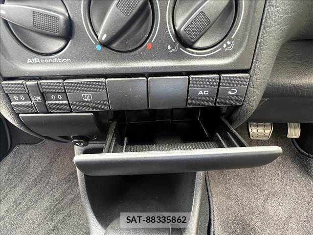 VolksWagen GOLF 1998-04 7227076-13