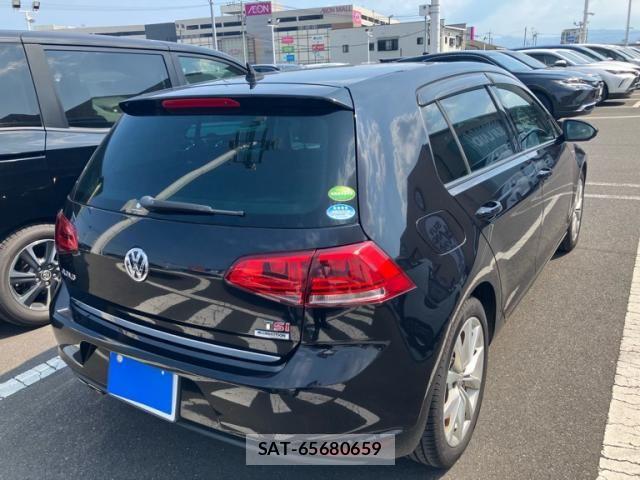 VolksWagen GOLF 2017-02 7227081-4