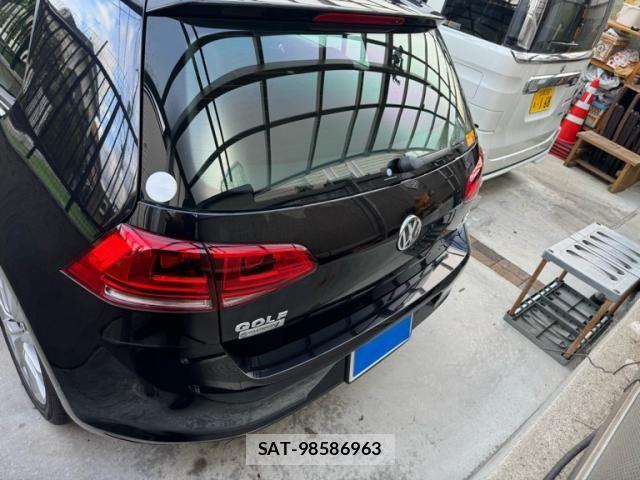 VolksWagen GOLF 2015-08 7252832-2