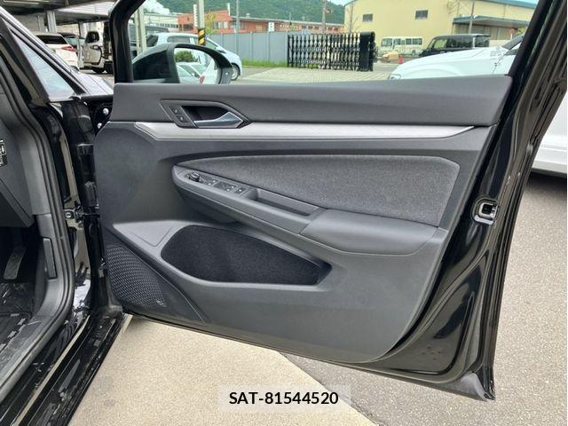 VolksWagen GOLF 2025-11 7252831-16