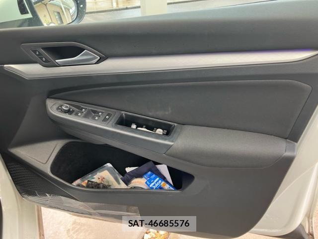 VolksWagen GOLF 2021-08 7261879-10