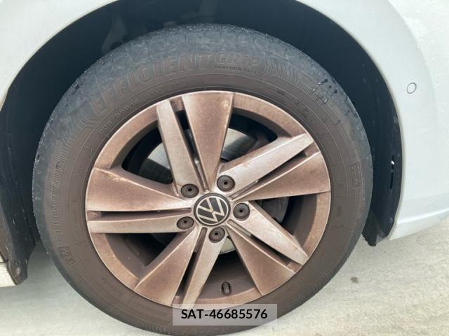 VolksWagen GOLF 2021-08 7261879-2