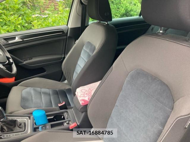 VolksWagen GOLF 2013-06 7331182-12