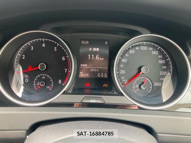 VolksWagen GOLF 2013-06 7331182-21