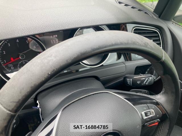 VolksWagen GOLF 2013-06 7331182-27