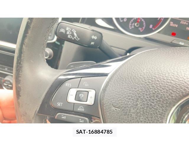 VolksWagen GOLF 2013-06 7331182-28