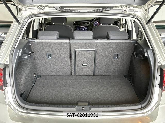 VolksWagen GOLF 2020-09 7331170-10