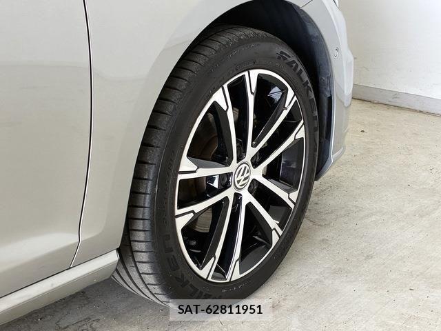 VolksWagen GOLF 2020-09 7331170-28