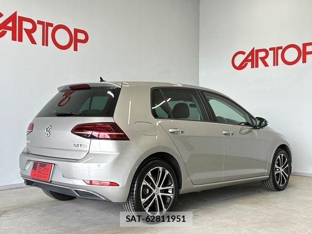 VolksWagen GOLF 2020-09 7331170-2