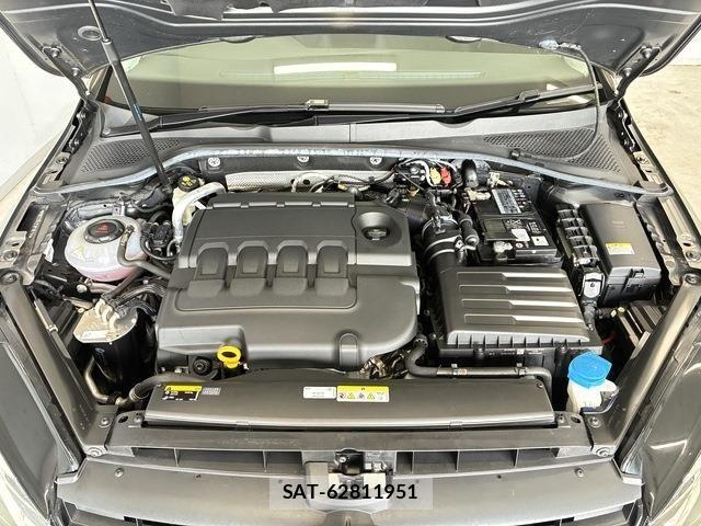 VolksWagen GOLF 2020-09 7331170-29